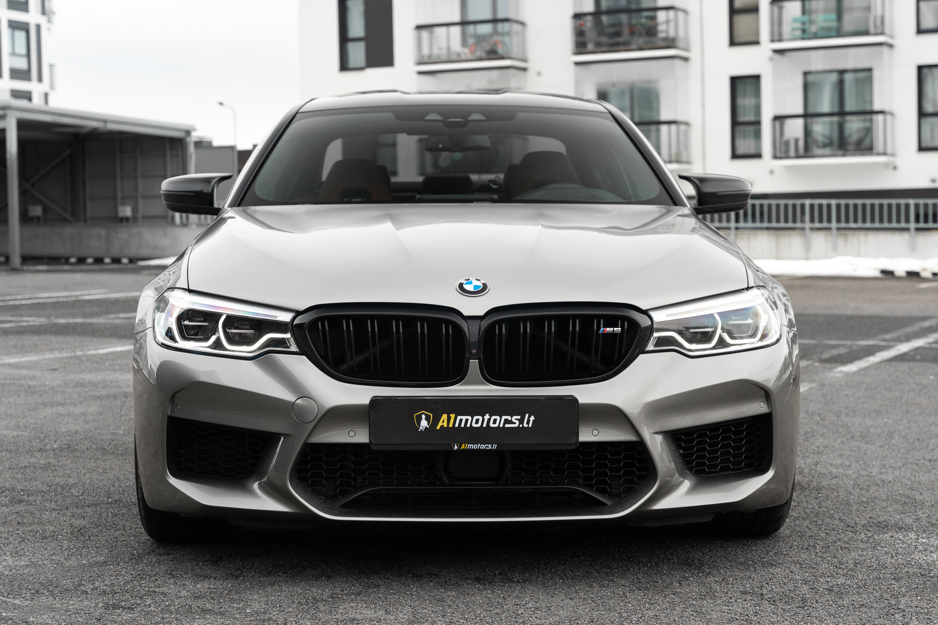 BMW M5