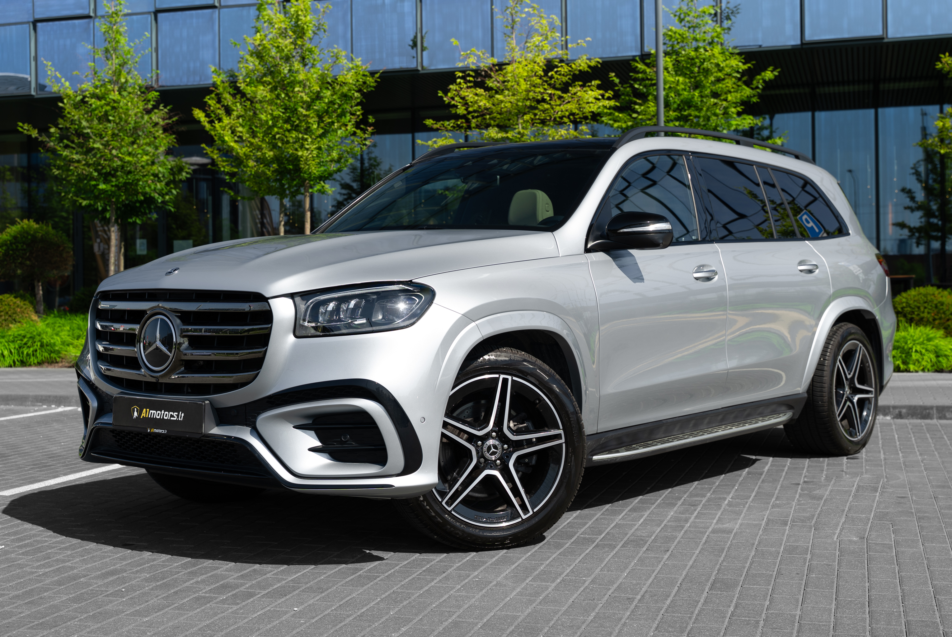 Mercedes-Benz GLS450